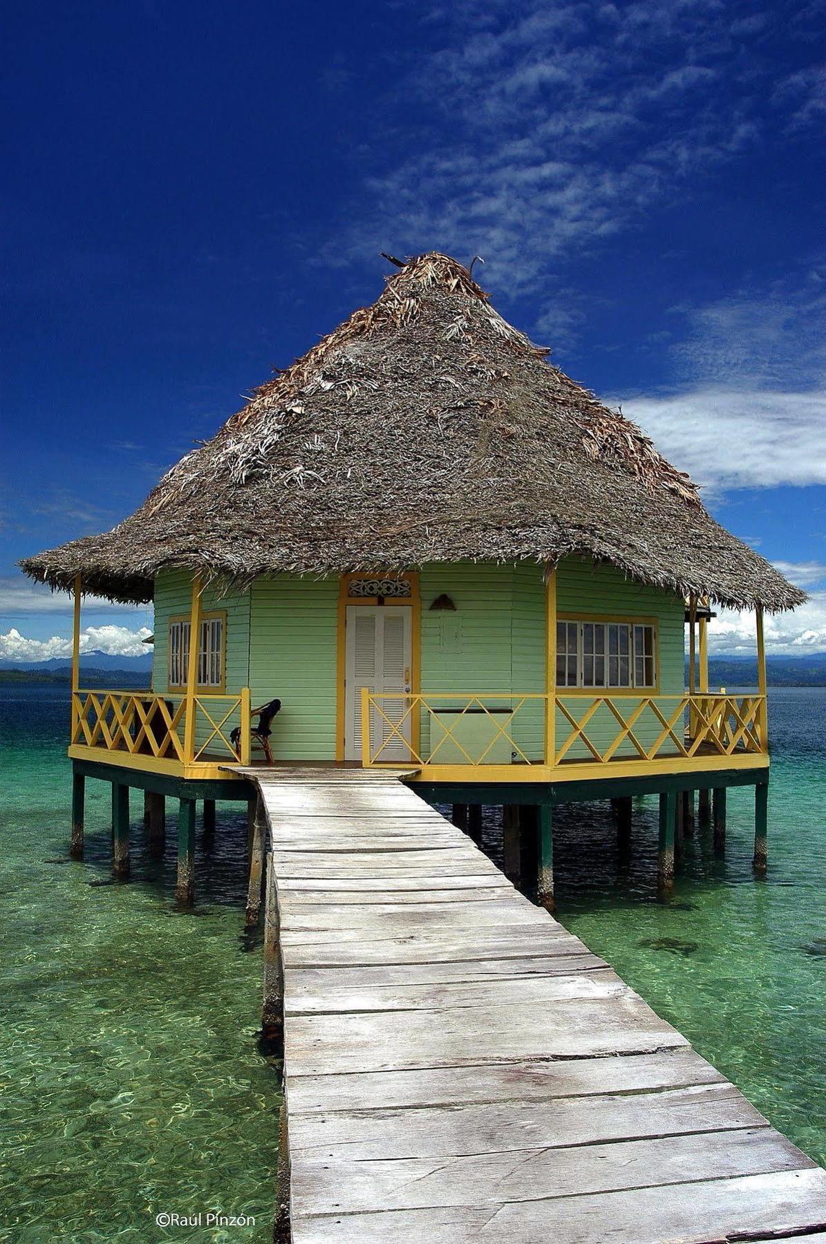 Punta Caracol Acqua Lodge ボカス・タウン エクステリア 写真