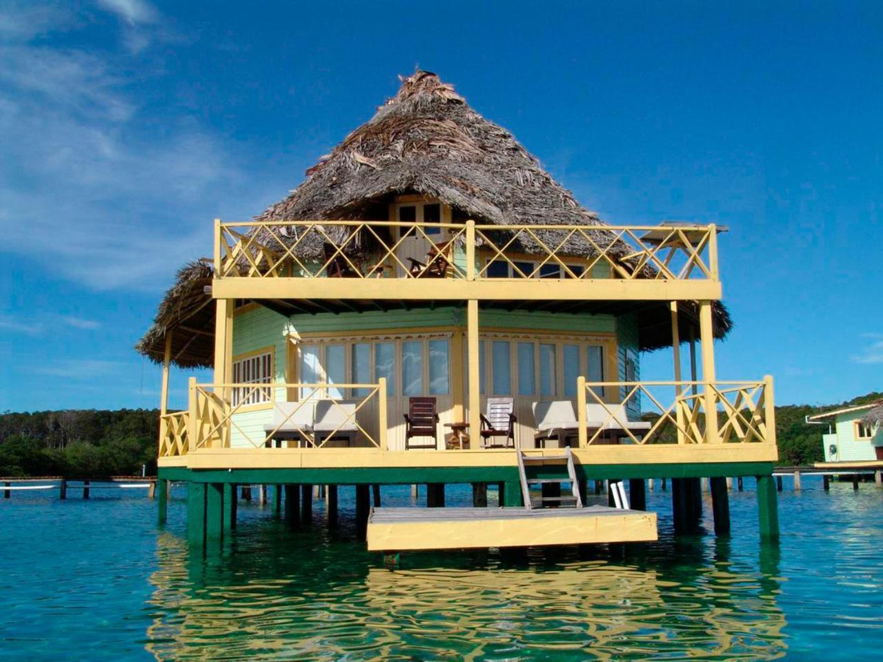 Punta Caracol Acqua Lodge ボカス・タウン エクステリア 写真